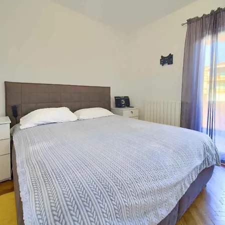 Near In Krk-insel Krk 55211 Apartment *