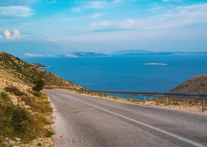 Near In Krk-insel Krk 55211 דירה קרק